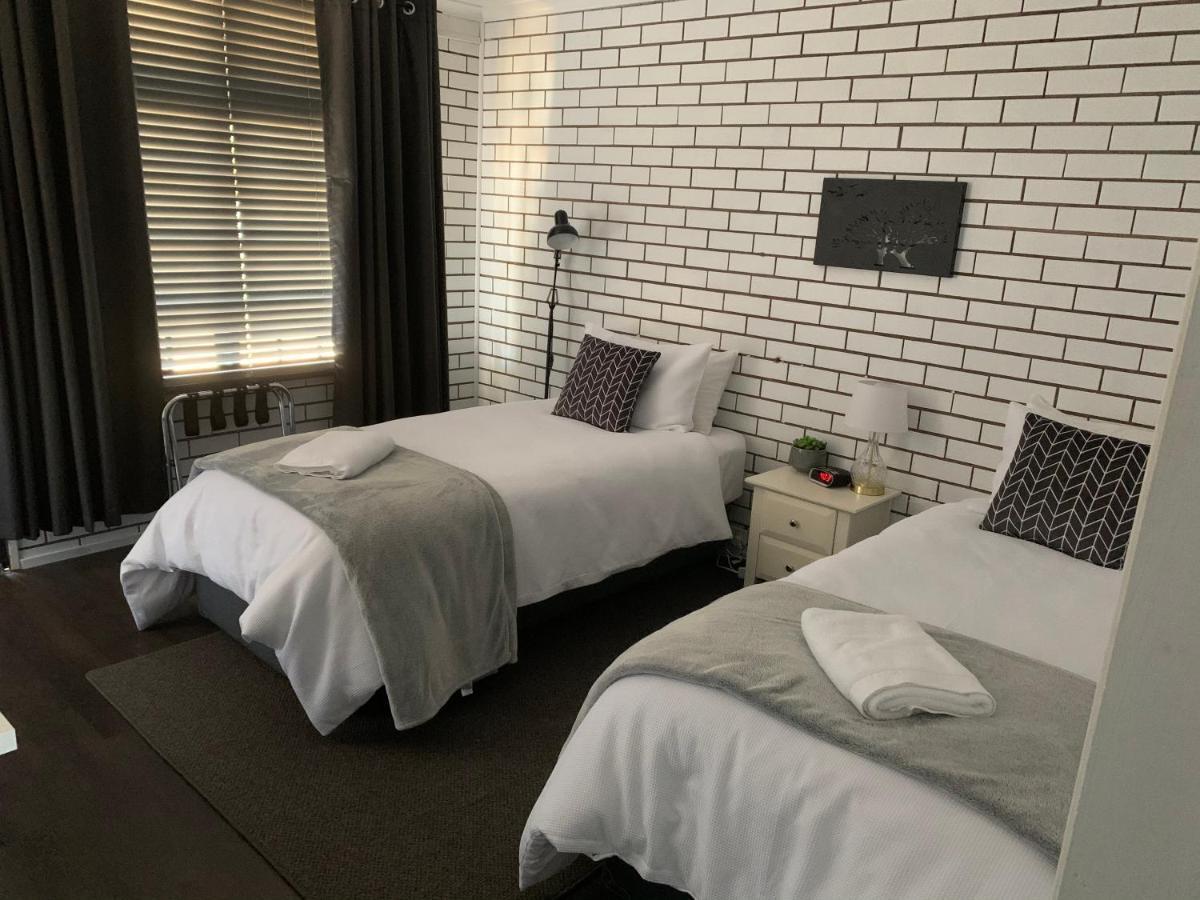 Kings Avenue Motel Saint Arnaud Ngoại thất bức ảnh